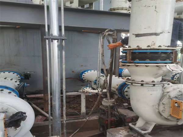 苍梧设备基础沉降下沉注浆加固增加荷载